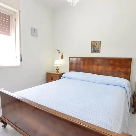 5 Bedroom In * Monreale